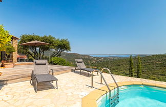 Foto 3 - Haus mit 3 Schlafzimmern in Bormes-les-Mimosas mit privater pool und blick aufs meer