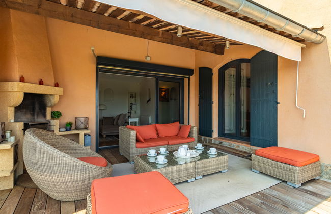 Casa con 4 camere da letto a Bormes-les-Mimosas con piscina privata e giardino - Foto 29