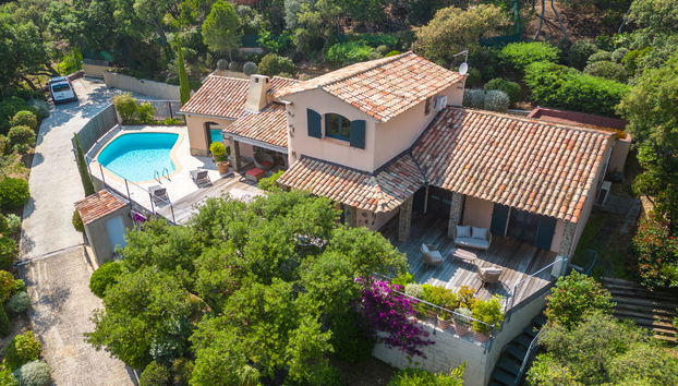 Casa con 4 camere da letto a Bormes-les-Mimosas con piscina privata e giardino - Foto 2