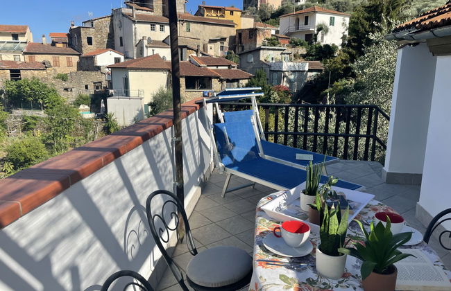 Apartamento de 2 quartos em Dolcedo com piscina e jardim - Foto 5