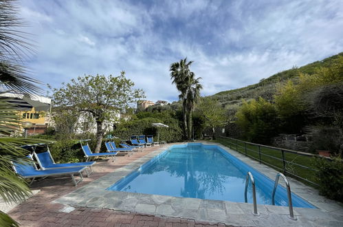 Photo 9 - Appartement de 2 chambres à Dolcedo avec piscine et jardin