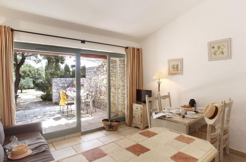 Photo 25 - 1 bedroom House in Gordes with swimming pool and terrace