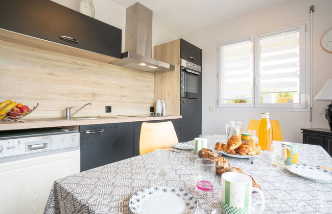 Casa de 6 quartos em Sibiril com jardim e terraço - Foto 16