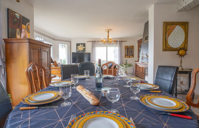 Casa de 6 quartos em Sibiril com jardim e terraço - Foto 11