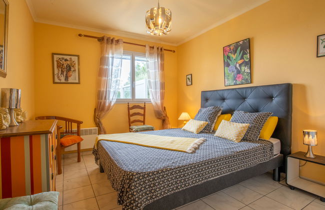 Casa de 6 quartos em Sibiril com jardim e terraço - Foto 26