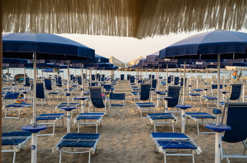 Photo 1 - Appartement de 2 chambres à Francavilla al Mare avec terrasse et vues à la mer