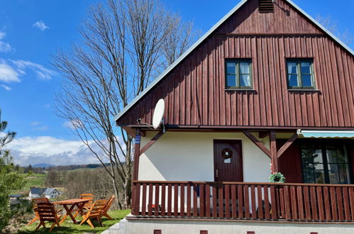 Foto 34 - Casa con 3 camere da letto a Černý Důl con piscina e giardino