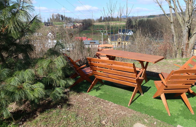 Casa de 3 quartos em Černý Důl com piscina e jardim - Foto 6