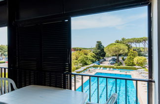 Photo 2 - 2 bedroom Apartment in Bibbona with swimming pool and garden