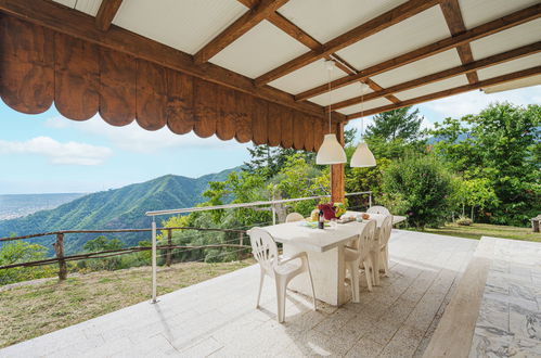 Photo 9 - Maison de 2 chambres à Seravezza avec jardin et terrasse