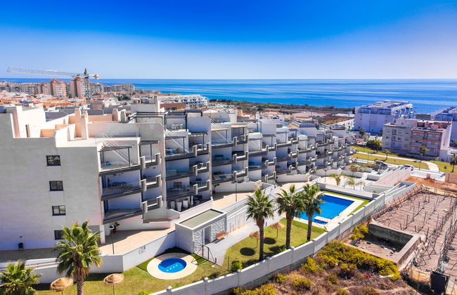 Apartamento de 3 quartos em Torrox com piscina e jardim - Foto 31