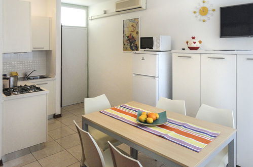 Foto 4 - Apartamento de 2 habitaciones en San Michele al Tagliamento con jardín