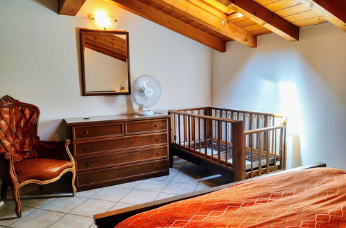 Photo 11 - 2 bedroom Apartment in Sorico with swimming pool and garden