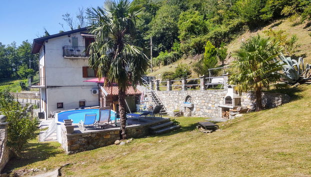 Apartment mit 3 Schlafzimmern in Sorico mit schwimmbad und garten - Foto 2