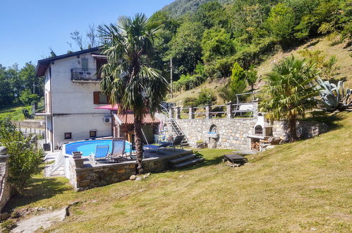 Photo 2 - Appartement de 2 chambres à Sorico avec piscine et jardin