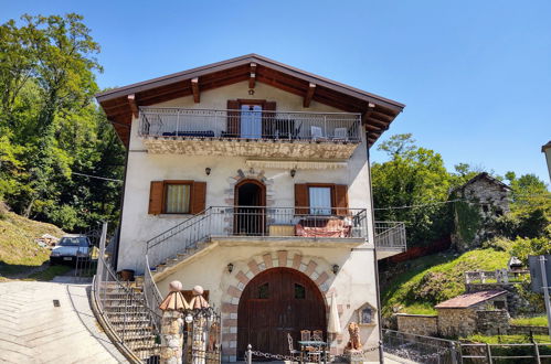 Photo 1 - Appartement de 2 chambres à Sorico avec piscine et vues sur la montagne