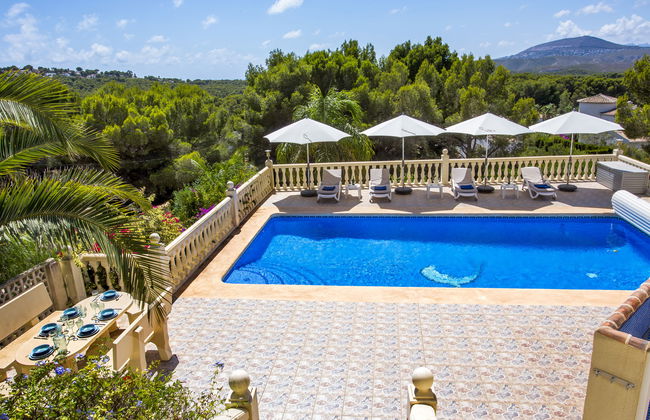 Casa de 3 quartos em Jávea com piscina privada e jardim - Foto 1