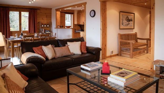 4 bedroom Apartment in Ollon with garden and terrace - Photo 2