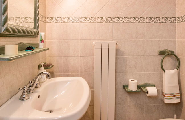 Apartamento de 3 quartos em Paciano com piscina e jardim - Foto 14