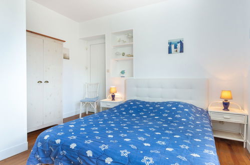 Foto 5 - Casa con 3 camere da letto a Saint-Aubin-sur-Mer con terrazza e vista mare