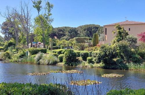 Foto 45 - Appartamento con 1 camera da letto a Six-Fours-les-Plages con piscina e terrazza