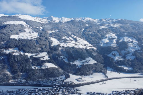 Foto 49 - Apartment mit 3 Schlafzimmern in Aschau im Zillertal mit garten