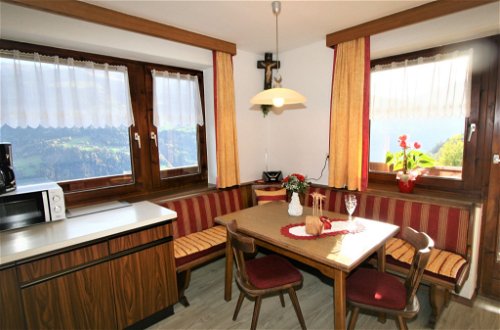 Foto 31 - Appartamento con 3 camere da letto a Aschau im Zillertal con vista sulle montagne