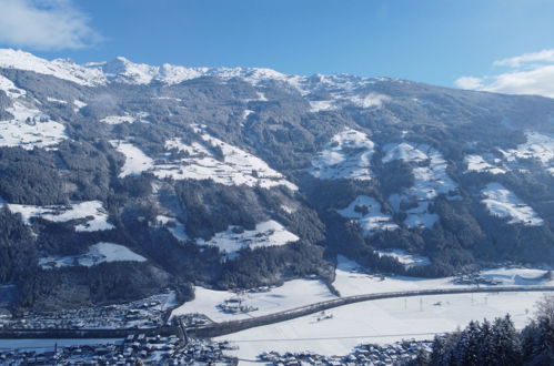 Foto 51 - Apartment mit 3 Schlafzimmern in Aschau im Zillertal mit blick auf die berge