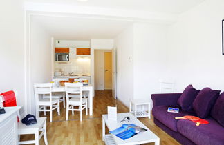 Foto 3 - Apartamento de 1 quarto em Saint-Briac-sur-Mer com piscina e jardim