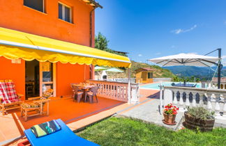 Photo 1 - 2 bedroom House in Pescia with private pool and garden