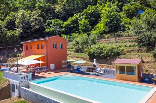 Photo 41 - Maison de 2 chambres à Pescia avec piscine privée et jardin