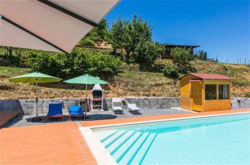 Foto 34 - Casa de 2 habitaciones en Pescia con piscina privada y jardín