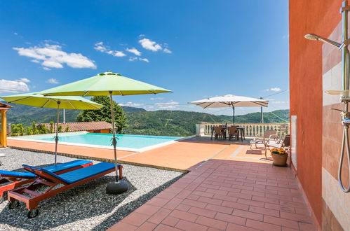 Photo 33 - 2 bedroom House in Pescia with private pool and garden