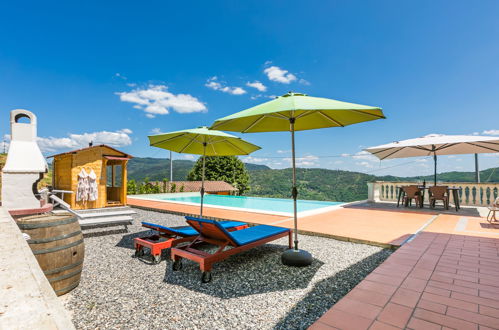 Photo 31 - Maison de 2 chambres à Pescia avec piscine privée et jardin