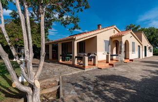 Photo 2 - Maison de 3 chambres à San-Nicolao avec piscine privée et jardin