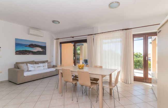 Casa de 4 quartos em Trinità d'Agultu e Vignola com piscina e jardim - Foto 5