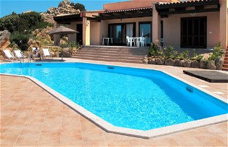 Foto 3 - Casa de 3 habitaciones en Trinità d'Agultu e Vignola con piscina privada y vistas al mar