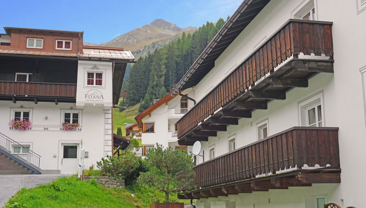 Foto 1 - Appartamento con 2 camere da letto a Ischgl con vista sulle montagne