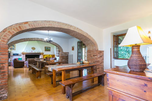 Photo 5 - 6 bedroom House in Montaione with private pool and garden