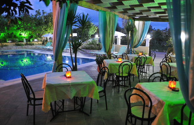 Makis Apartments - Foto 20
