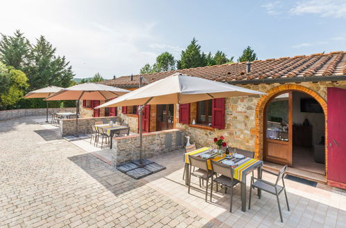 Photo 28 - Appartement de 1 chambre à Montecatini Val di Cecina avec piscine et jardin