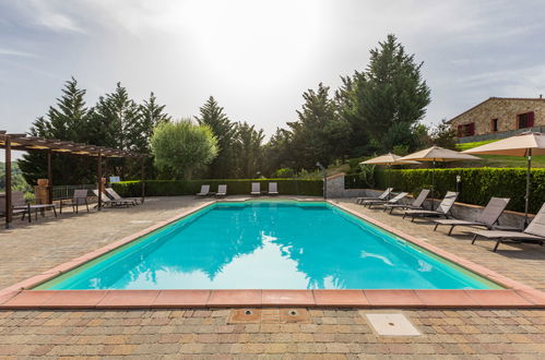 Photo 20 - Appartement de 1 chambre à Montecatini Val di Cecina avec piscine et jardin