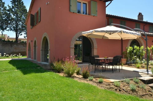 Photo 37 - Maison de 2 chambres à Trequanda avec piscine et jardin