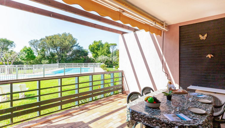 Photo 1 - Apartment in Fréjus with swimming pool and sea view