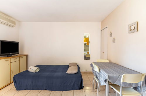 Foto 3 - Apartamento en Fréjus con piscina y vistas al mar