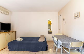 Foto 3 - Apartamento em Fréjus com piscina e jardim