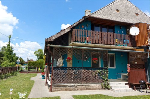 Photo 13 - Maison de 2 chambres à Balatonkeresztúr avec jardin et terrasse