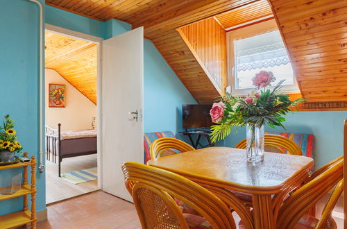 Photo 11 - Appartement de 2 chambres à Balatonkeresztúr avec jardin