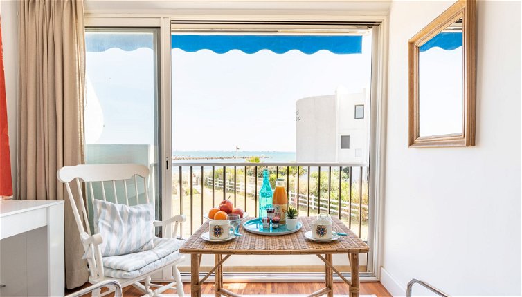 Foto 1 - Apartamento de 1 quarto em La Grande-Motte com vistas do mar