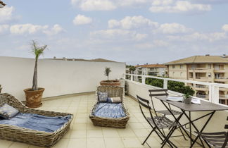 Photo 3 - 1 bedroom Apartment in Fréjus with terrace and sea view